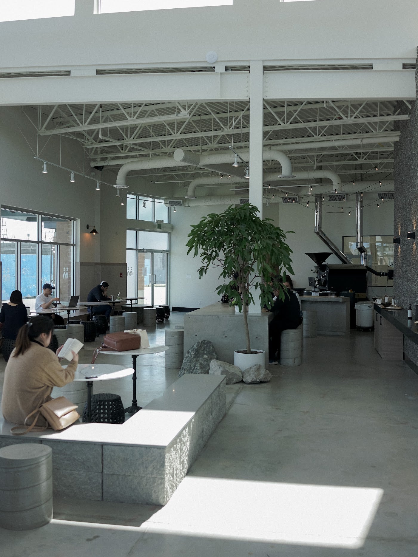 A stylish Korean coffee shop in Port Coquitlam with a spacious and bright interior, creating a comfortable atmosphere. The cake was a bit sweet, but the drink was refreshing and tasty.
