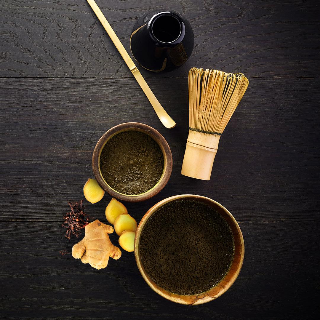 C Market Coffee's Fine Roasted Hojicha Powder (200g) offers a rich, toasty flavor with caramel and cinnamon notes. This versatile product can be mixed with hot water and steamed milk for a smooth drink. Sweeten to taste using maple syrup or honey for an added touch of flavor. The medium to high caffeine content ensures an energizing experience, making it perfect for those who enjoy a more robust tea alternative.